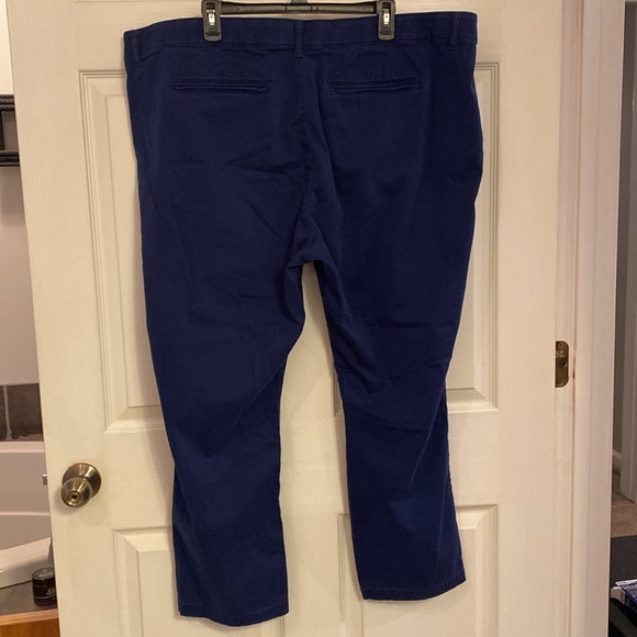 St. John’s Bay 22 Chino pants - Picture 2 of 8